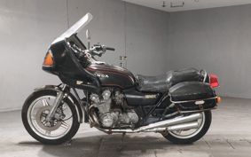 HONDA CB750 RC01