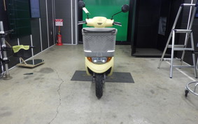 SUZUKI LET's 4 Basket CA43A