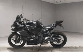 KAWASAKI NINJA ZX-25R ZX250E