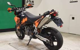 KTM 990 SUPERMOTO 2015