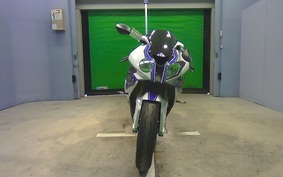 BMW HP4 2014 0D01