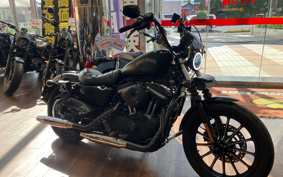 HARLEY XL883N 2016 LE2