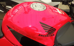 HONDA CBR600F GEN 3 2001 PC35