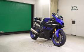 YAMAHA YZF-R6 2019