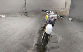 SUZUKI DR250R SJ45A