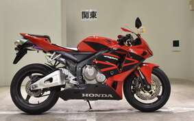 HONDA CBR600RR GEN 2 2005 PC37
