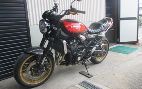 KAWASAKI Z900RS 2022 ZR900C