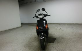 YAMAHA GRAND AXIS 100 2001 SB06J