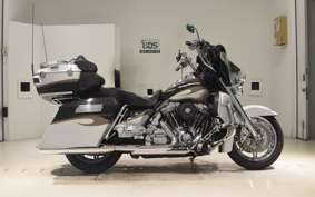 HARLEY FLHTCUSE 1800CVO 2013