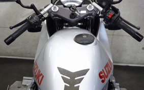 SUZUKI GSX1100S KATANA 2000 GU76A