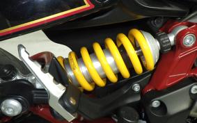 INDIAN FTR1200R carbon 2025
