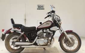 YAMAHA VIRAGO 250 2003 3DM