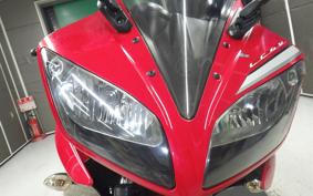 YAMAHA YZF-R15 2014