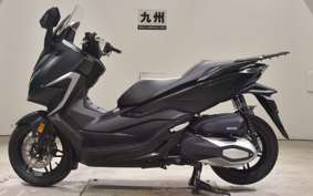 HONDA FORZA 250 2013 MF15