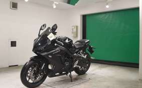 HONDA CBR650R 2023 RH03