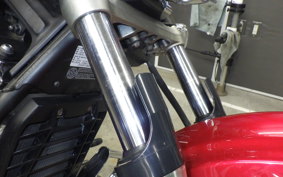 YAMAHA XVS1300CA STRIKER 2013