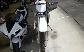 SUZUKI TS200R SH12A