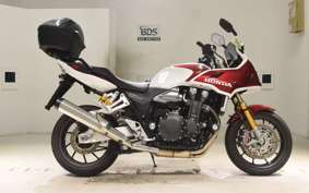 HONDA CB1300SB SUPER BOLDOR SP 2025 SC54