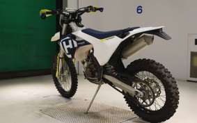 HUSQVARNA FE250