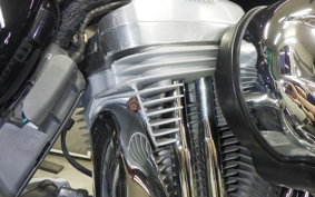 HARLEY XL883LI 2013