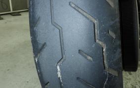 HARLEY XLH883 HUGGER 2001