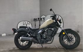 HONDA REBEL MC49