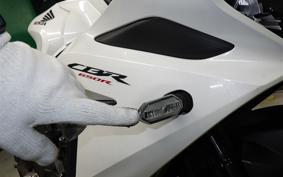 HONDA CBR650R 2023 RH03