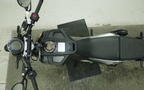 HUSQVARNA SVARTPILEN 125
