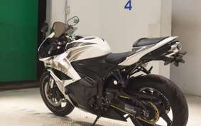 HONDA CBR600RR GEN 3 2009 PC40