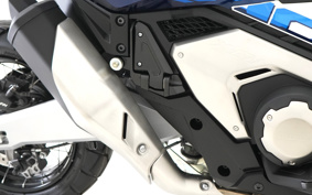 HONDA X-ADV 750 2026 RH21