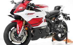 YAMAHA YZF-R9 70TH 2026 RNA3J