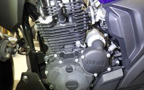 YAMAHA FZ25