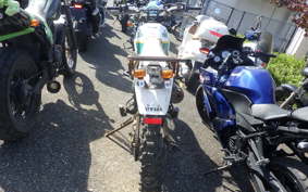 YAMAHA SEROW 225 Gen.2 1KH