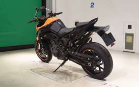 KTM 890 DUKE 2023