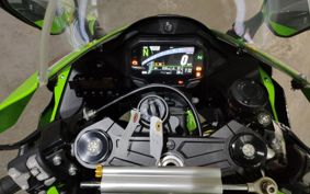 KAWASAKI ZX 10 NINJA R 2023 ZXT02L