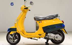 VESPA LX125
