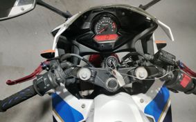 HONDA CBR250R MC41