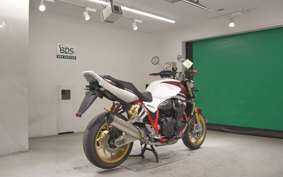 HONDA CB1300SF SUPER FOUR SP 2024 SC54