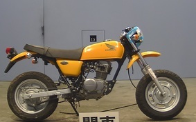HONDA APE 100 HC07