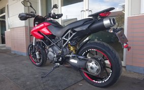 DUCATI HYPERMOTARD 796 2012 ZDMB101AAAB