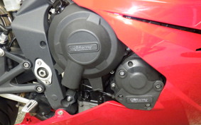 TRIUMPH DAYTONA 675 2009