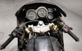 YAMAHA FZ400 R 46X