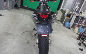 KTM 990 SUPERMOTO 2015