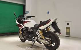 HONDA CB1300SB SUPER BOLDOR SP 2025 SC54