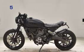 DUCATI SCRAMBLER ICON 2015