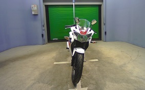 HONDA CBR125R JC50