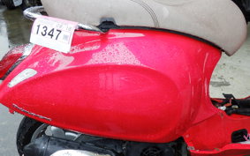 VESPA PRIMAVERA 125