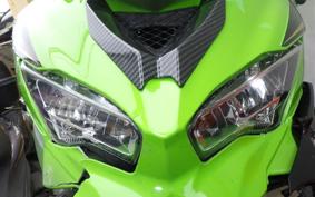 KAWASAKI ZX-25R ZX250E