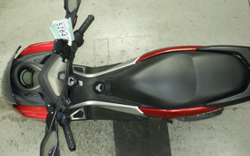 YAMAHA N-MAX SE86J