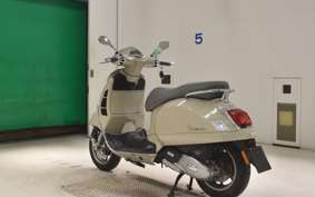 VESPA GTS150
